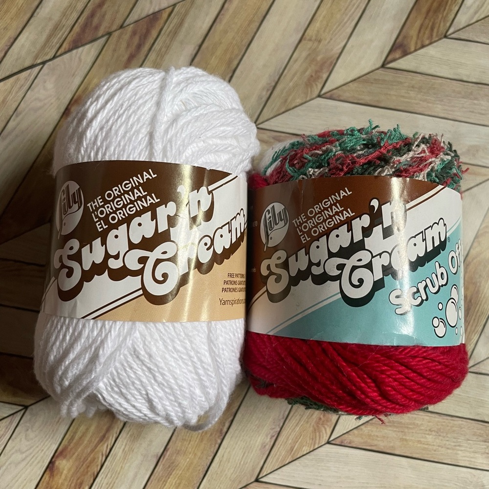 Christmas Lily Sugar'n Cream Yarn Duo - White and Red